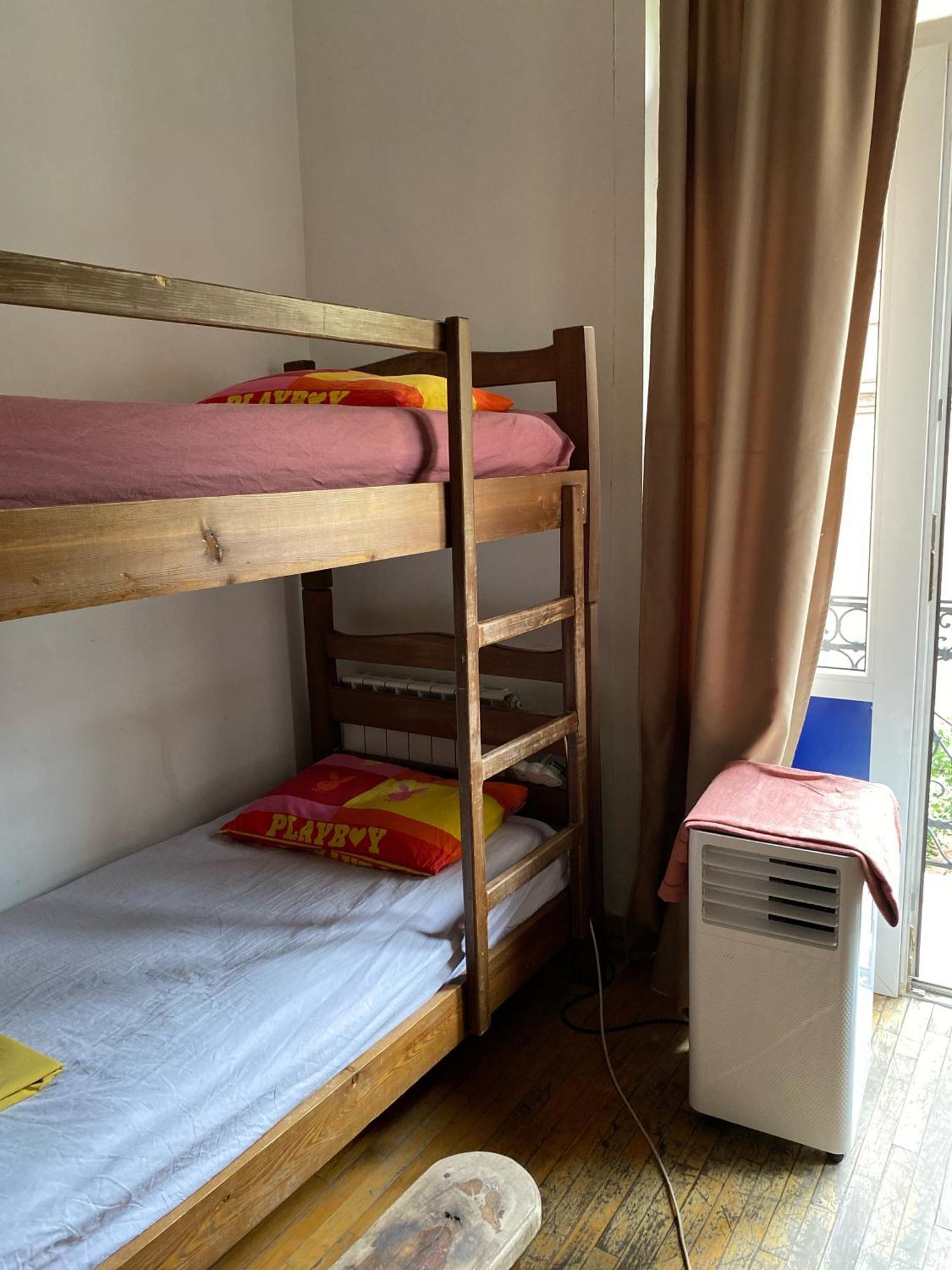 Diwan Hostel Τυφλίδα Δωμάτιο φωτογραφία
